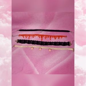 Set of four chokers